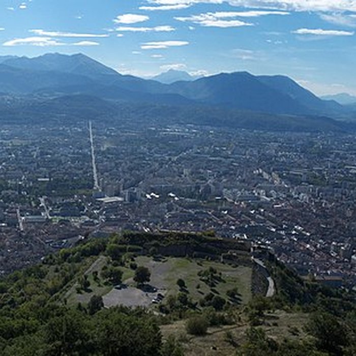 Photo de Ouvrages militaires de la Bastille ensemble