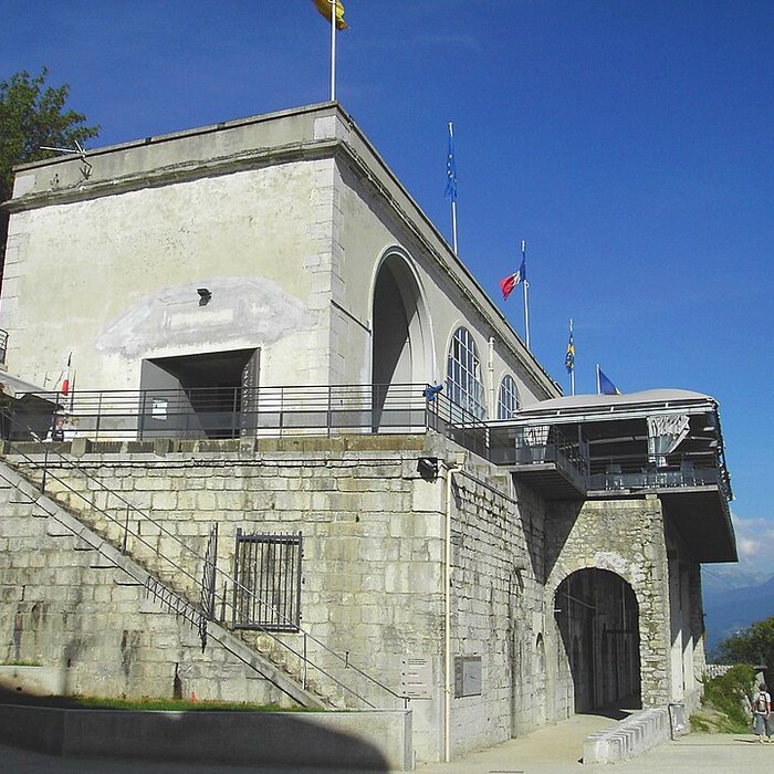 Photo de Ouvrages militaires de la Bastille ensemble
