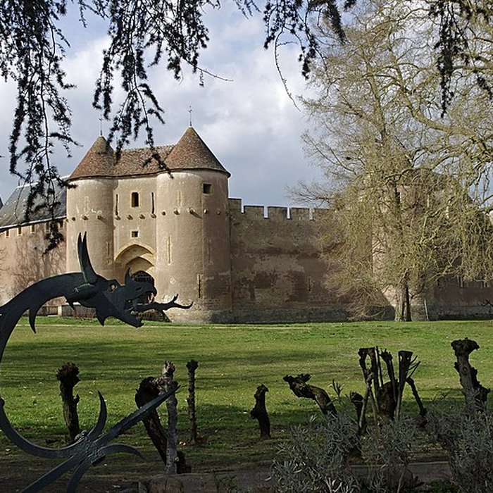 Photo de Château dAinay-le-Vieil