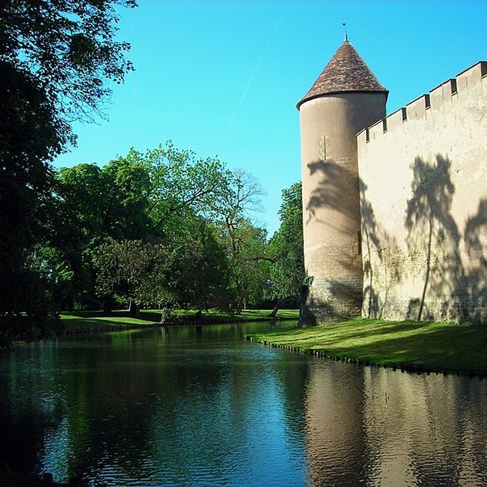 Photo de Château dAinay-le-Vieil