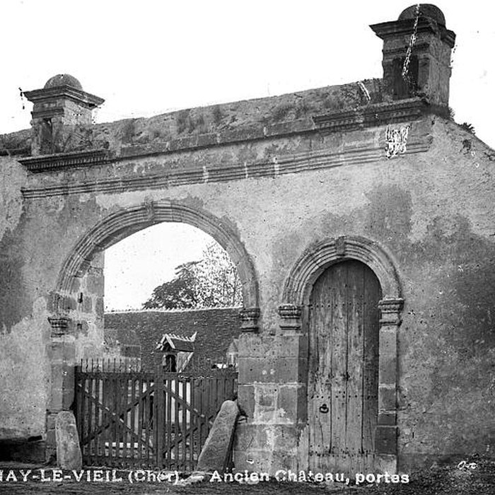 Photo de Château dAinay-le-Vieil