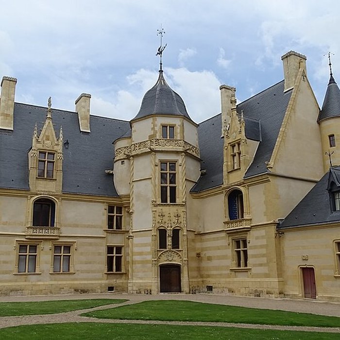 Photo de Château dAinay-le-Vieil