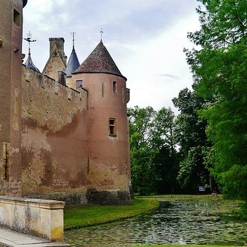 Château dAinay-le-Vieil