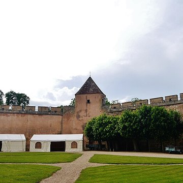 Château dAinay-le-Vieil