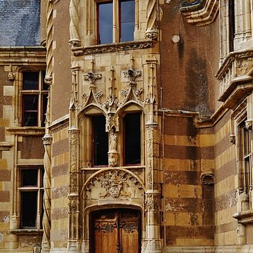 Château dAinay-le-Vieil