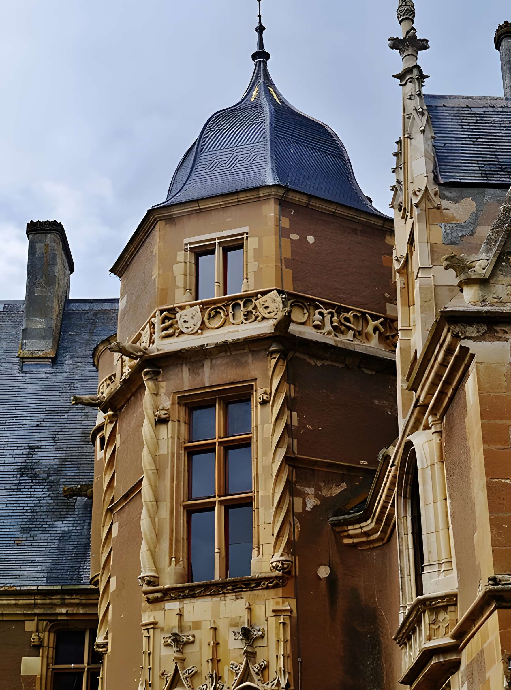 Château d'Ainay-le-Vieil