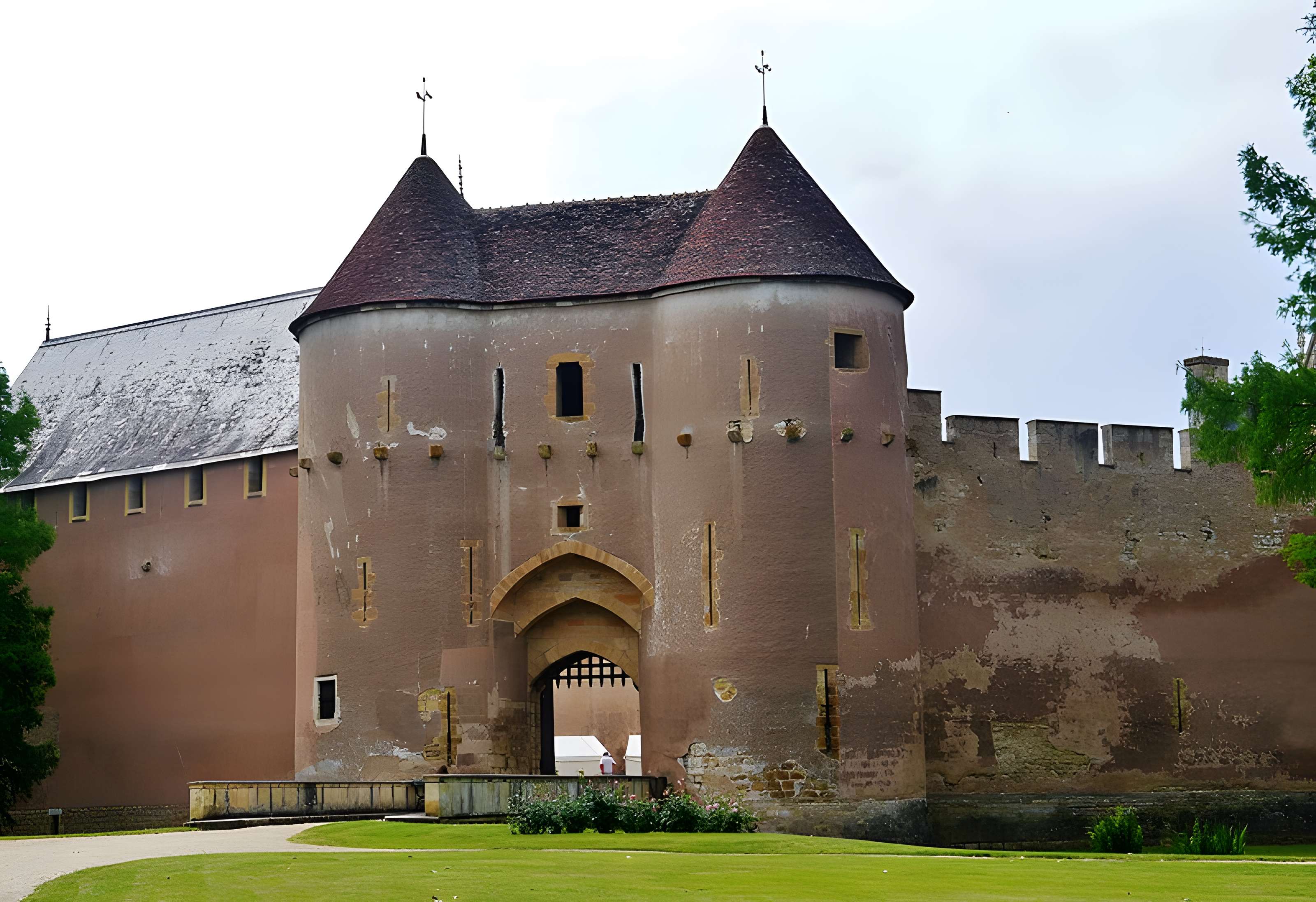 Château d'Ainay-le-Vieil