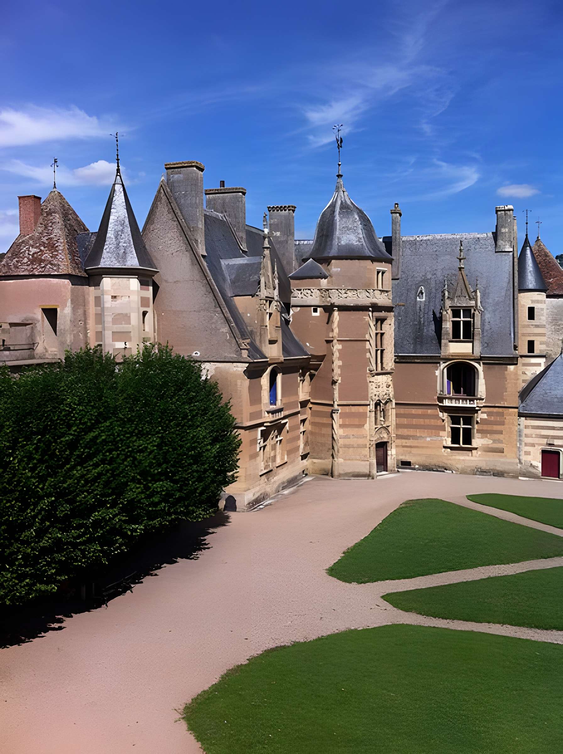 Château d'Ainay-le-Vieil