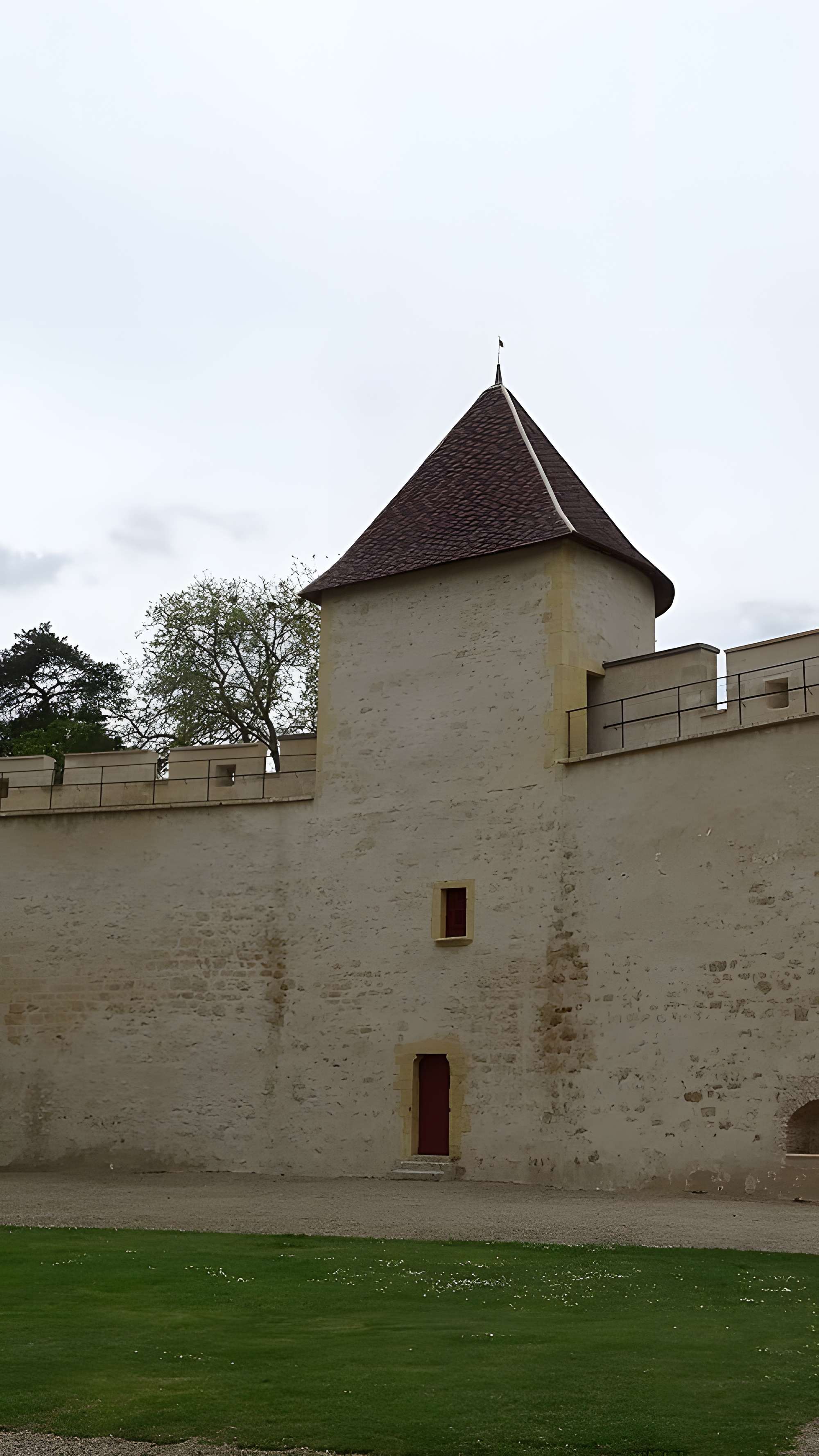 Château d'Ainay-le-Vieil
