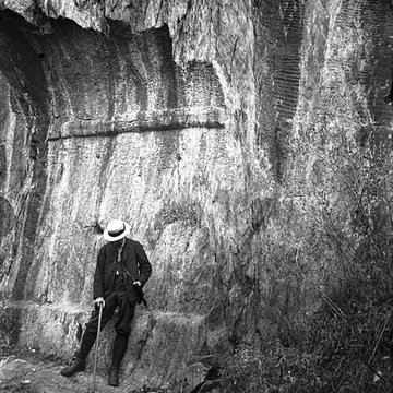Porte romaine de Bons