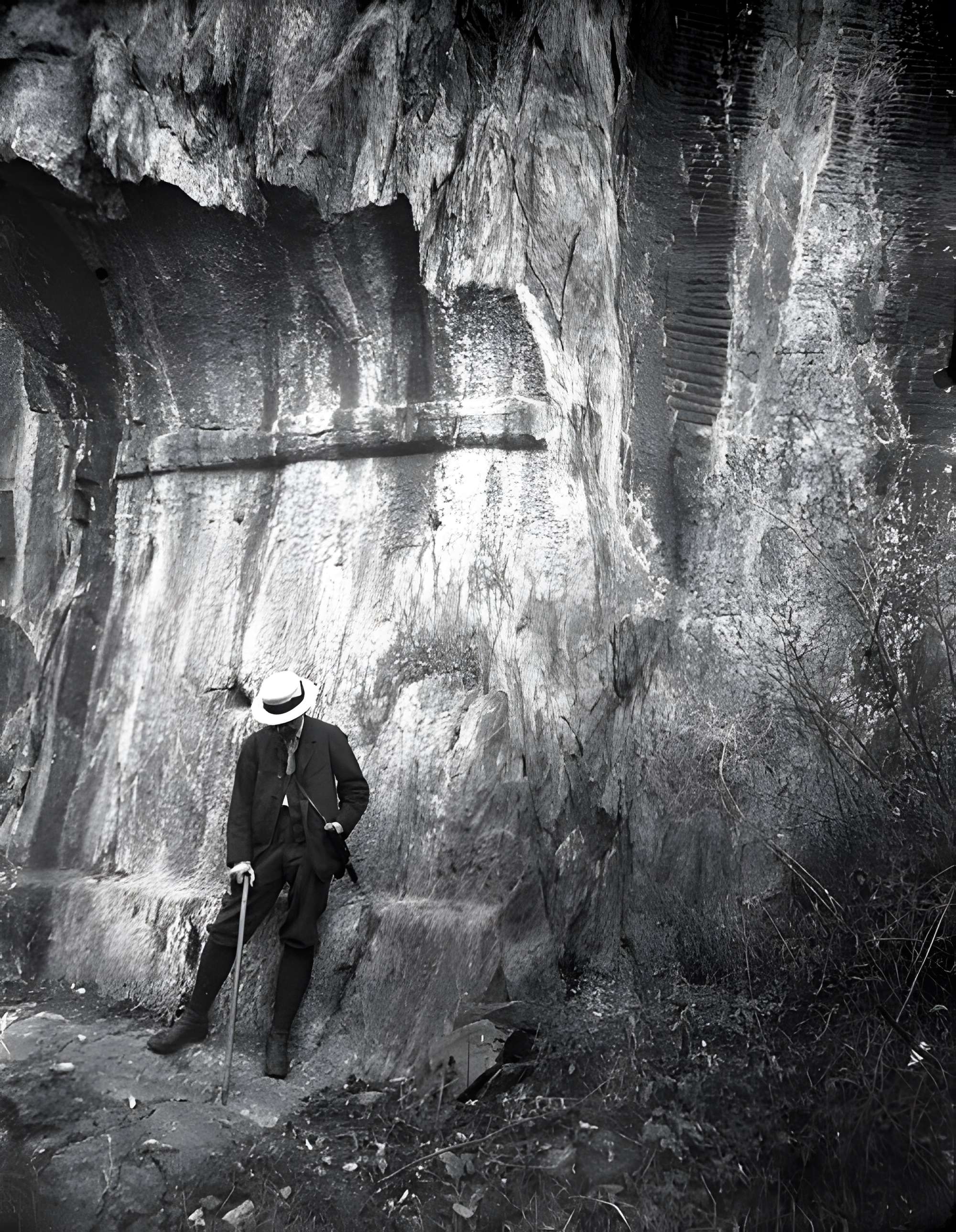 Porte romaine de Bons