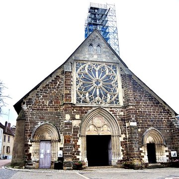 Église Saint-Ferréol de Saint-Fargeau