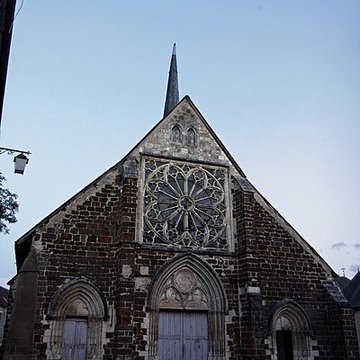 Église Saint-Ferréol de Saint-Fargeau