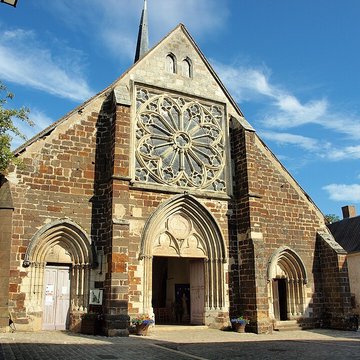 Église Saint-Ferréol de Saint-Fargeau