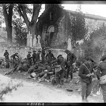 Chapelle du cimetière de Saint-Jean-le-Fromental
