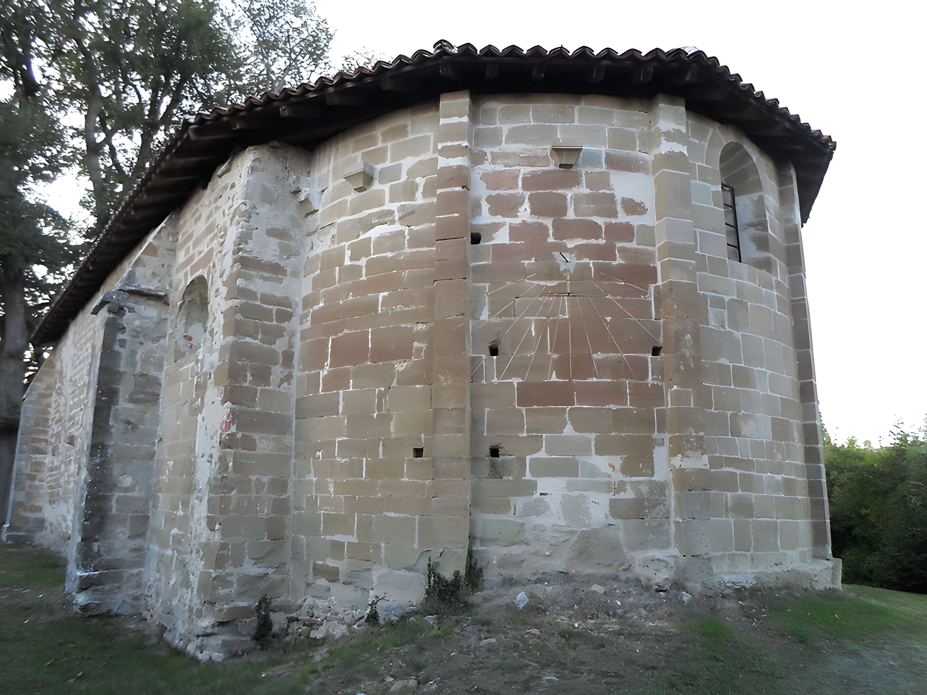 Chapelle du cimetière de Saint-Jean-le-Fromental