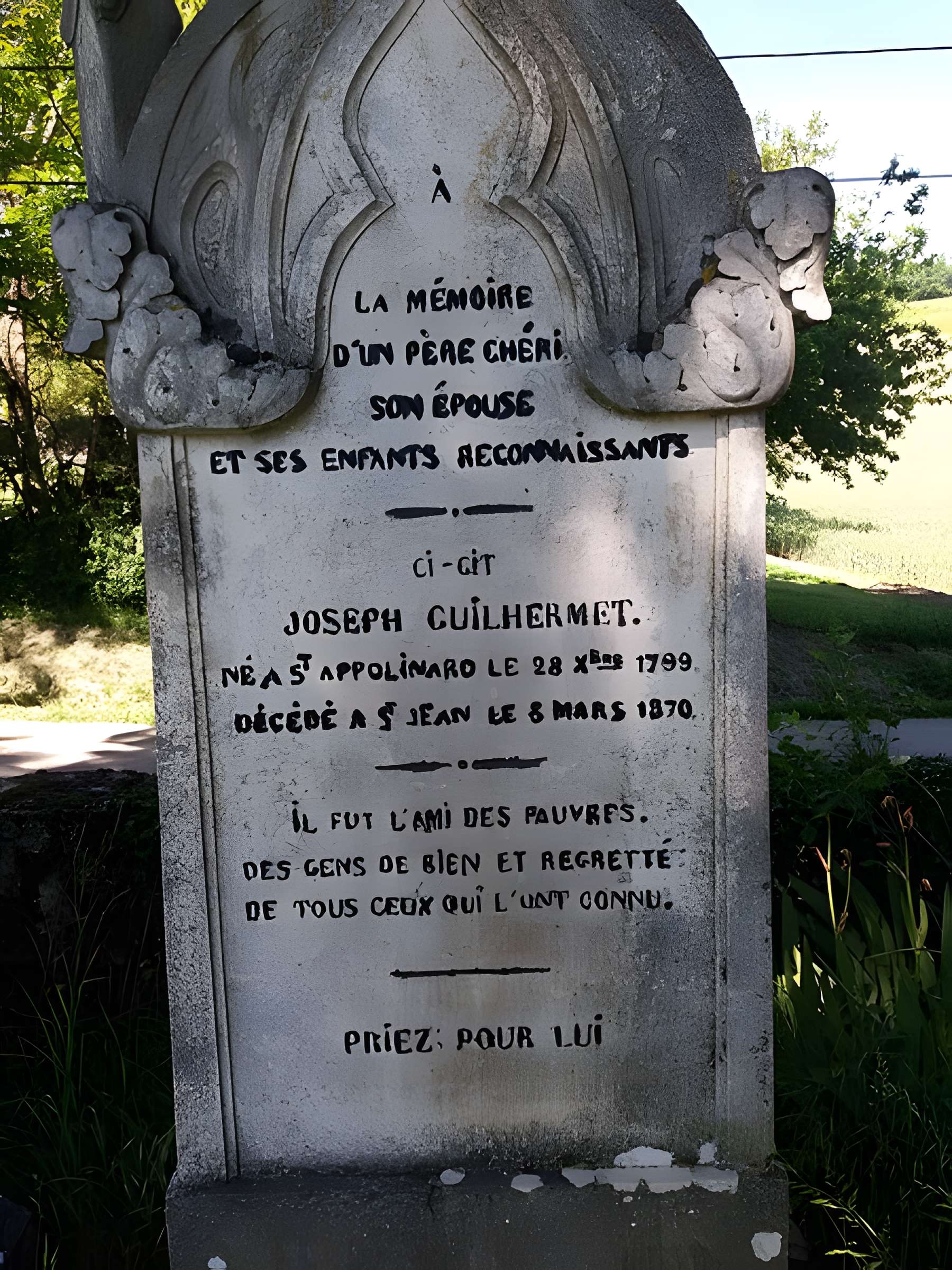 Chapelle du cimetière de Saint-Jean-le-Fromental
