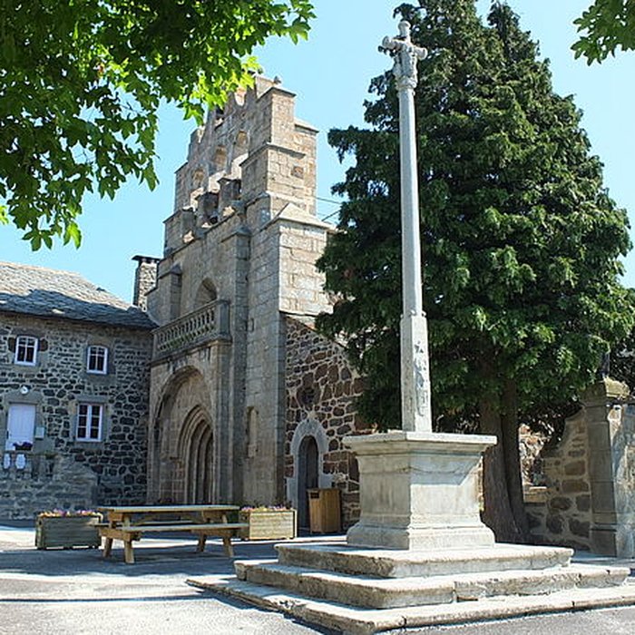 Photo de Église Saint-Front de Saint-Front dans la Haute-Loire