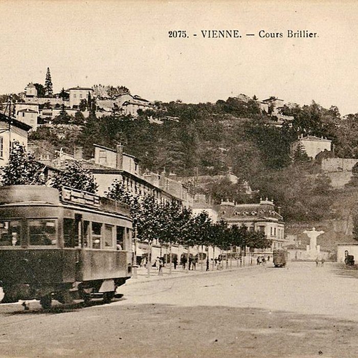 Photo de Monument aux morts