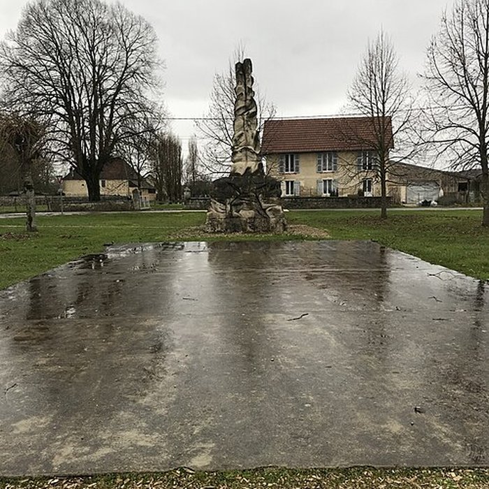 Photo de Monument aux morts