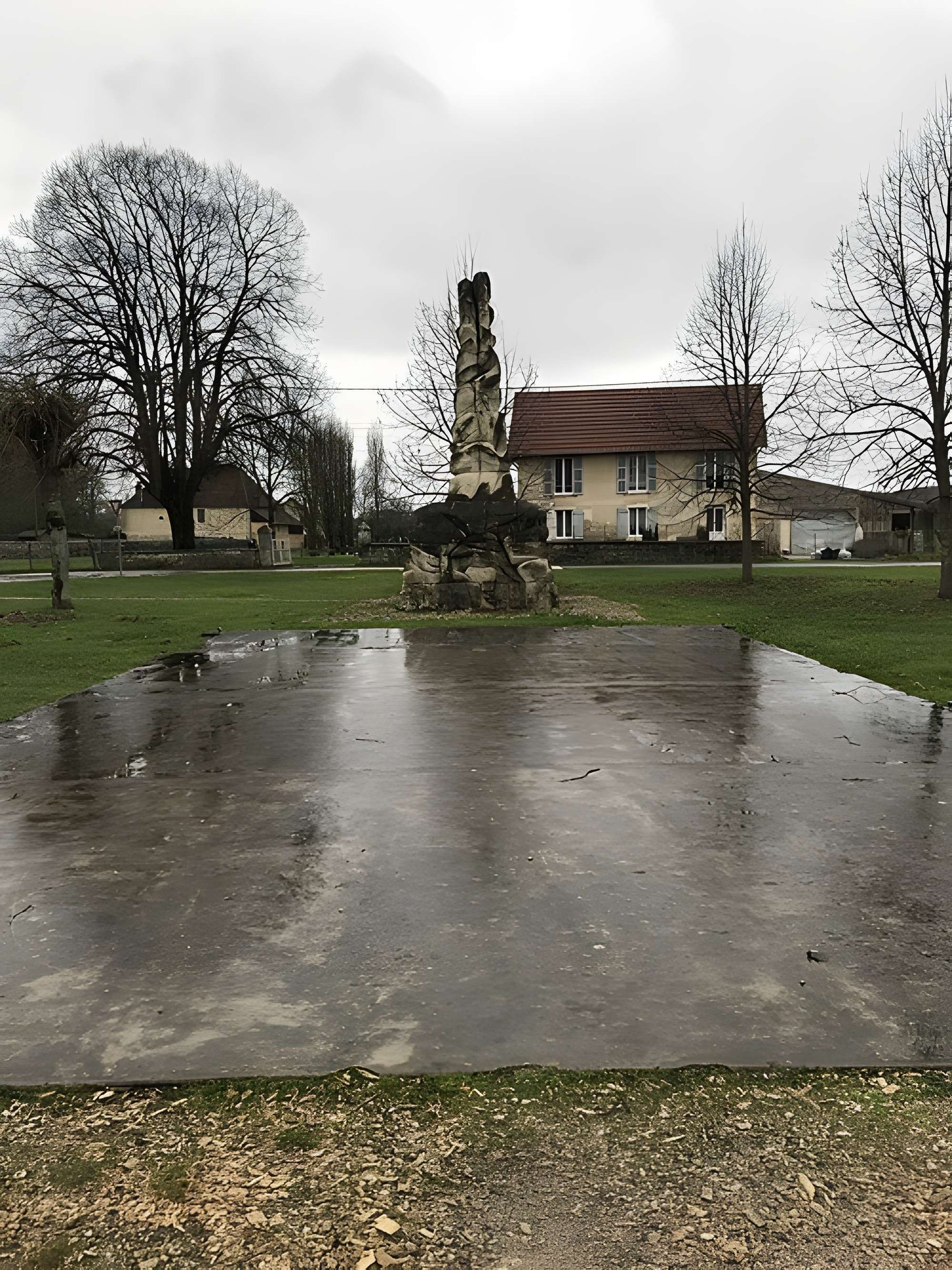 Monument aux morts