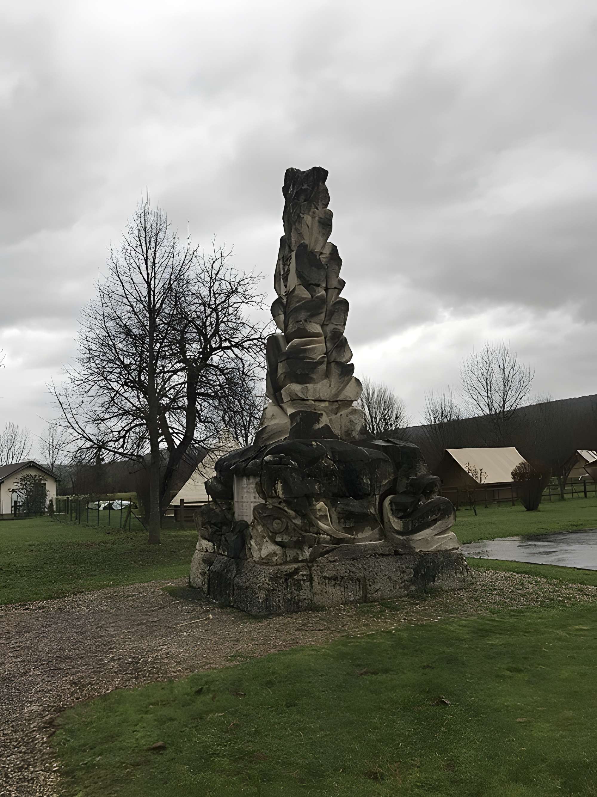 Monument aux morts