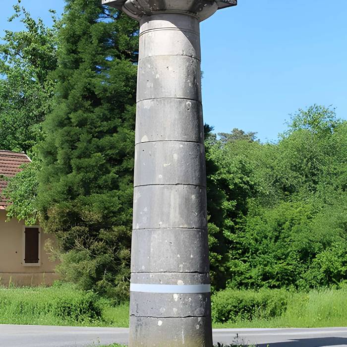Photo de Bornes-colonnes de la forêt de Chaux