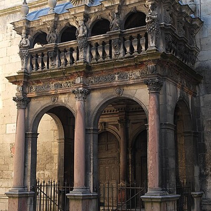 Photo de Collège de lArc, actuellement musée archéologique