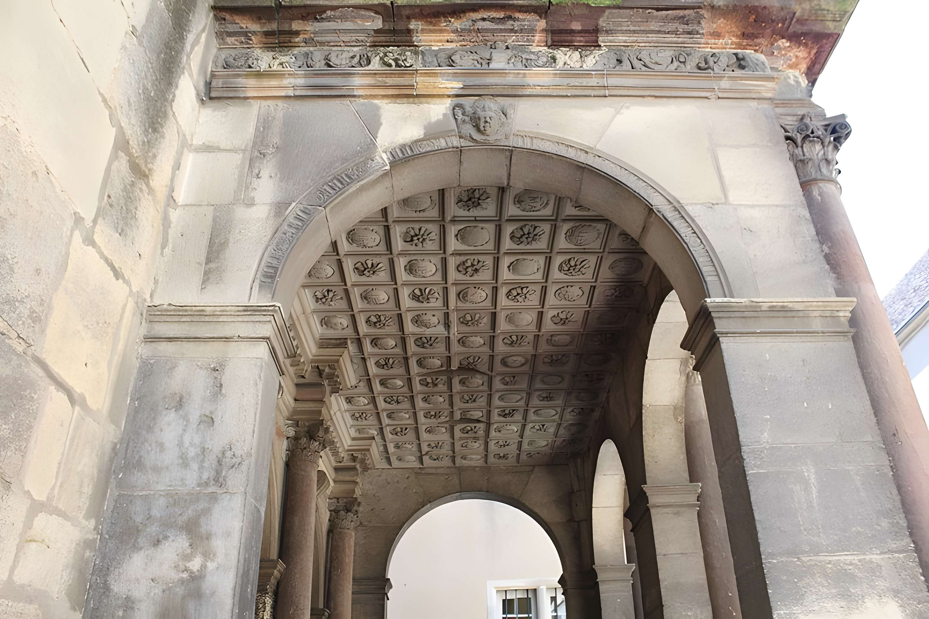 Collège de l'Arc, actuellement musée archéologique