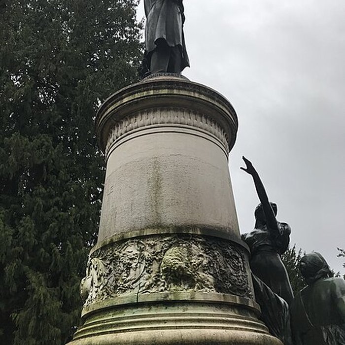 Photo de Cours Saint-Mauris