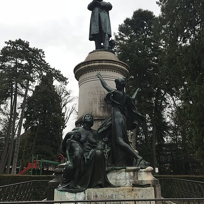 Photo de Cours Saint-Mauris