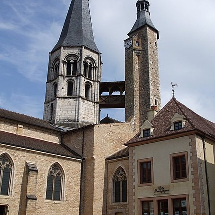 Photo de Église Saint-Gengoux de Saint-Gengoux-le-National