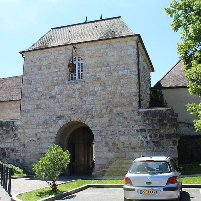 Photo de Enceinte urbaine