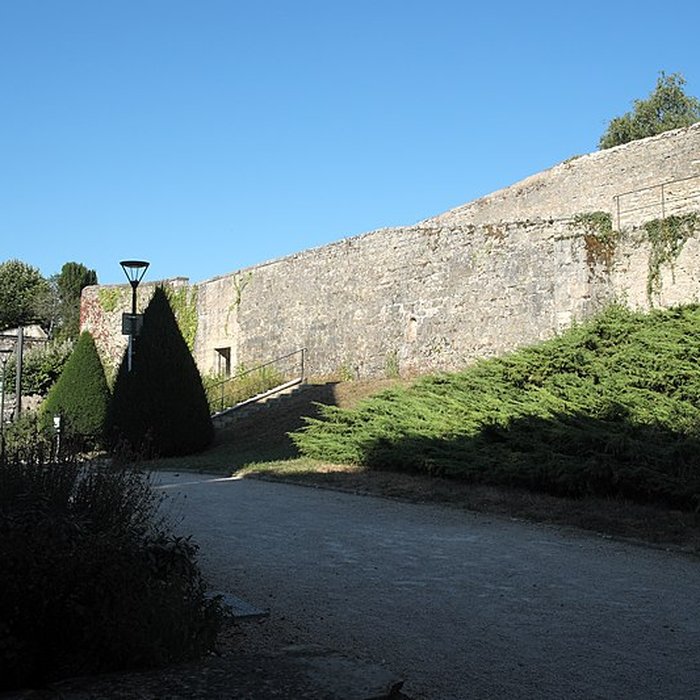 Photo de Enceinte urbaine