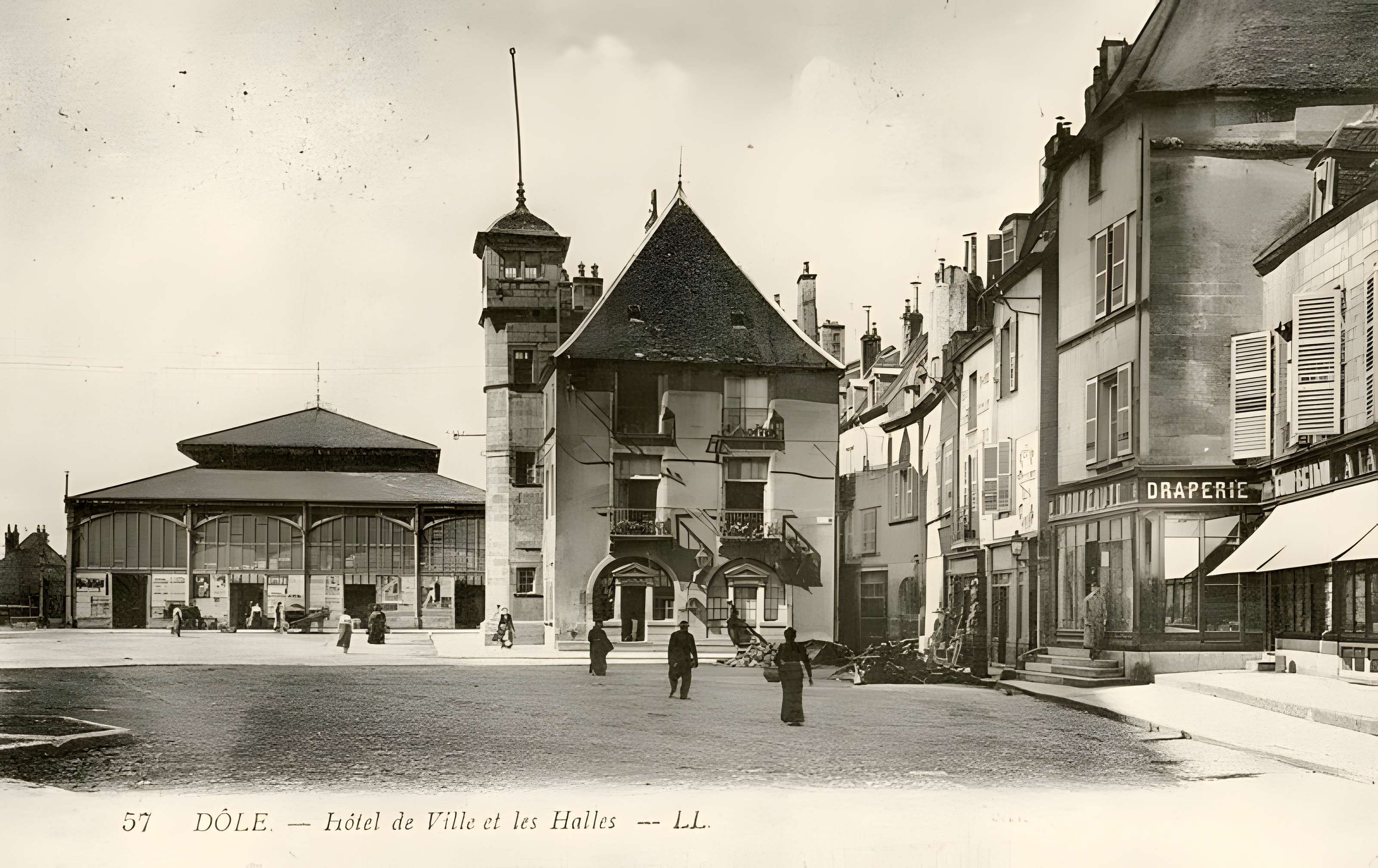 Hôtel de ville