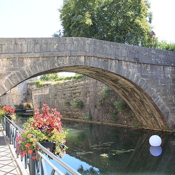Photo de Maison des Orphelins, actuellement école