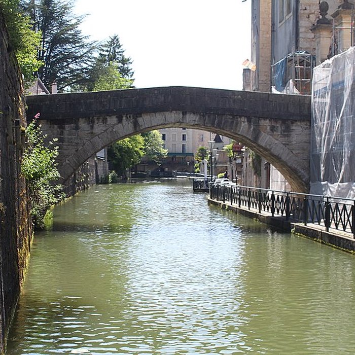 Photo de Maison des Orphelins, actuellement école