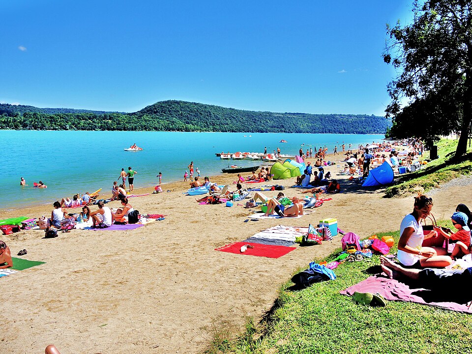 Villages palafittes du lac Chalain