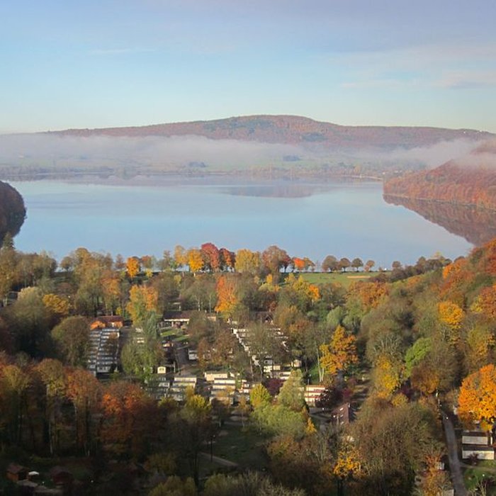 Photo de Villages palafittes du lac de Chalain