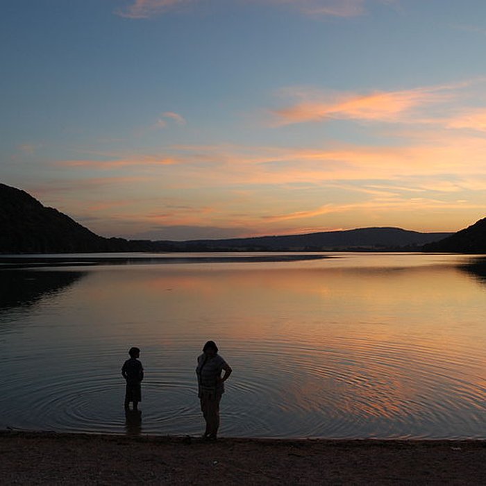 Photo de Villages palafittes du lac de Chalain