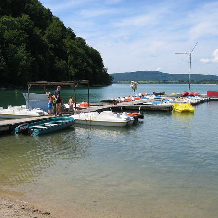 Photo de Villages palafittes du lac de Chalain