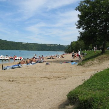 Villages palafittes du lac Chalain