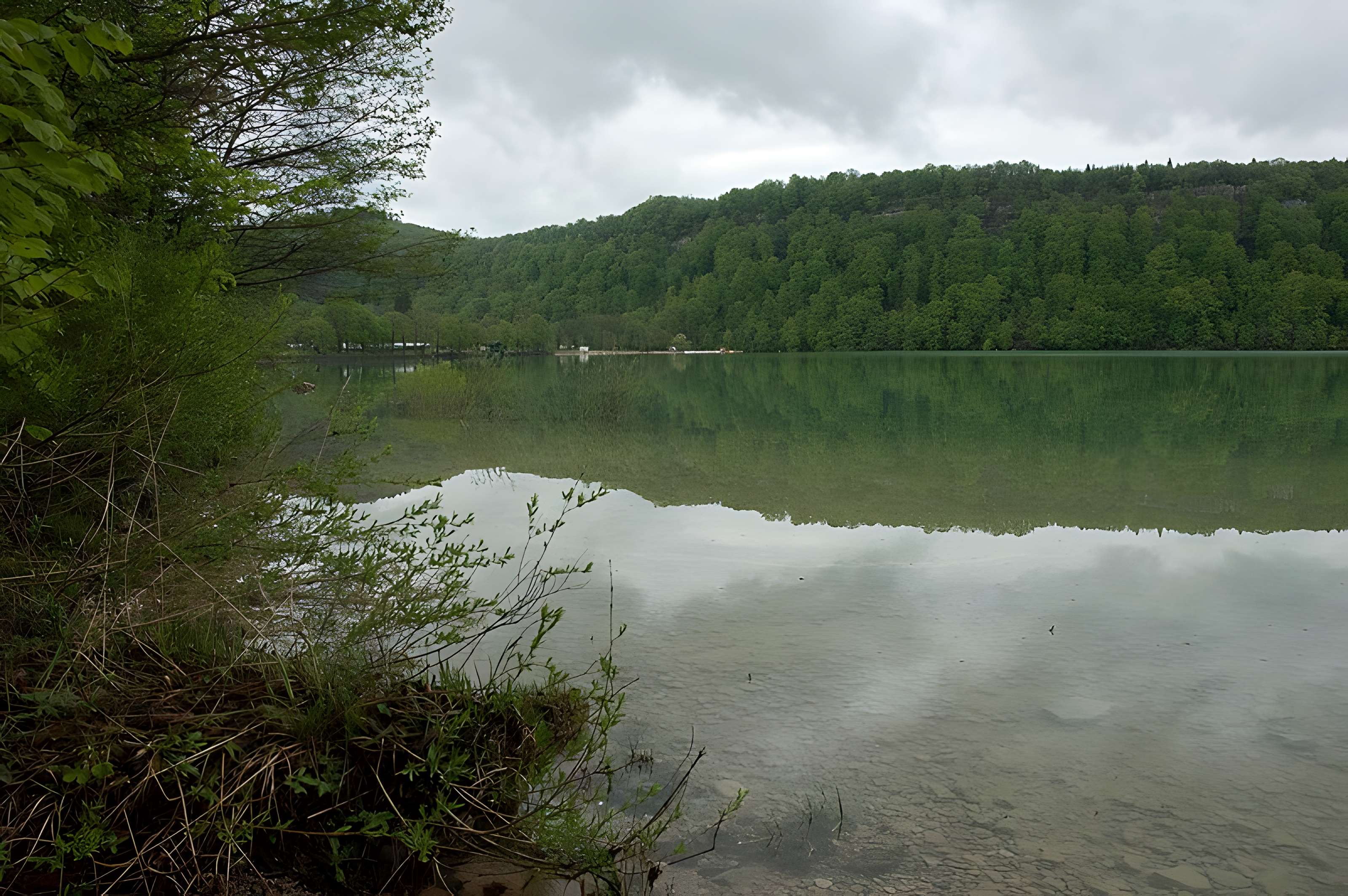 Villages palafittes du lac Chalain