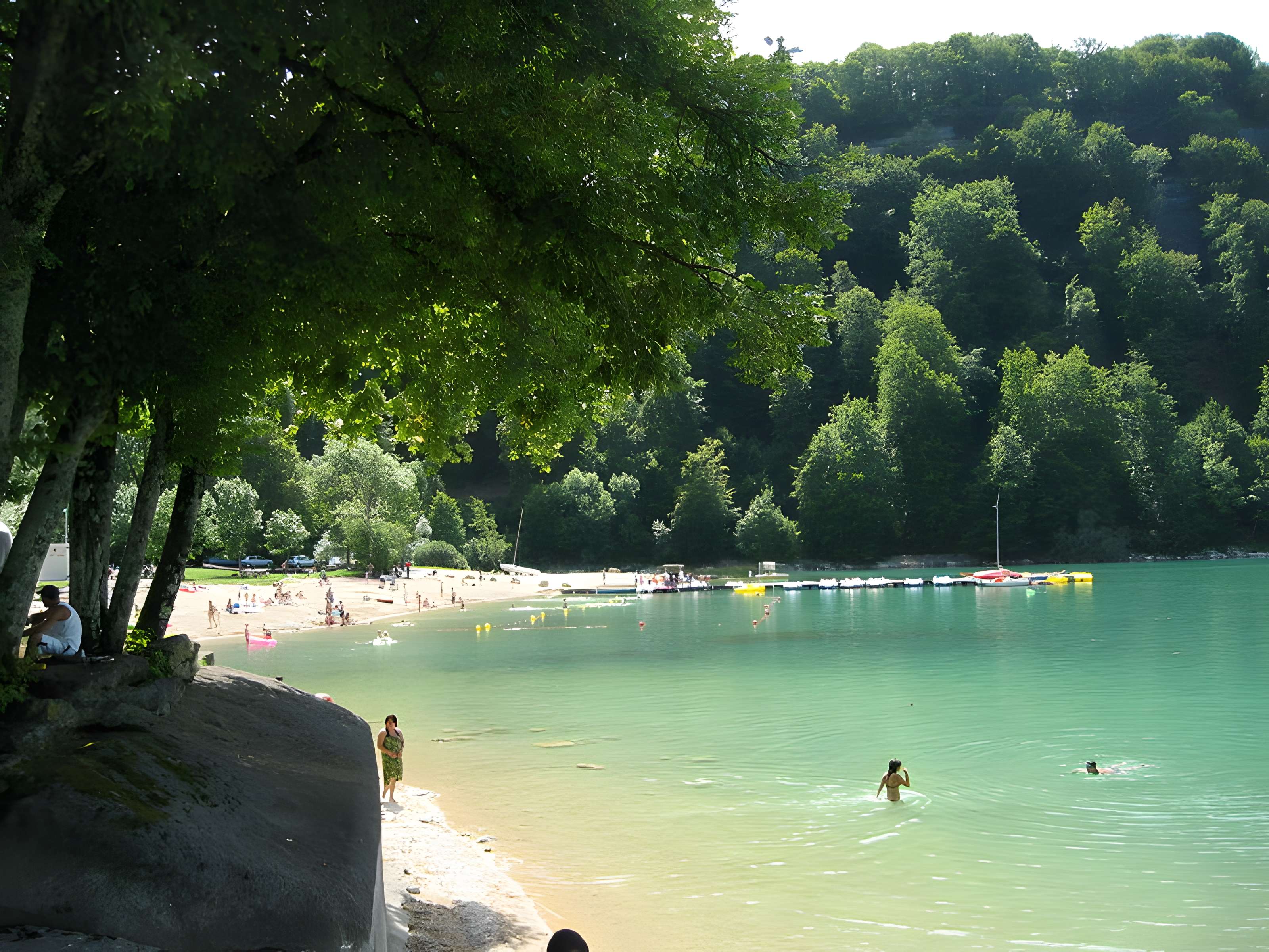 Villages palafittes du lac Chalain