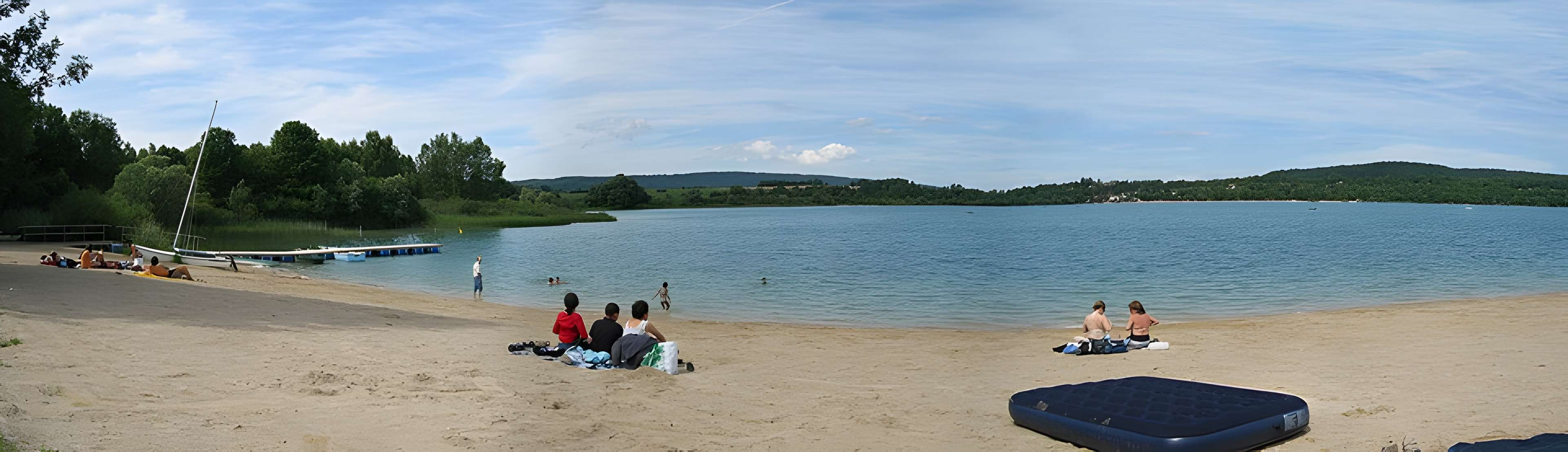 Villages palafittes du lac Chalain