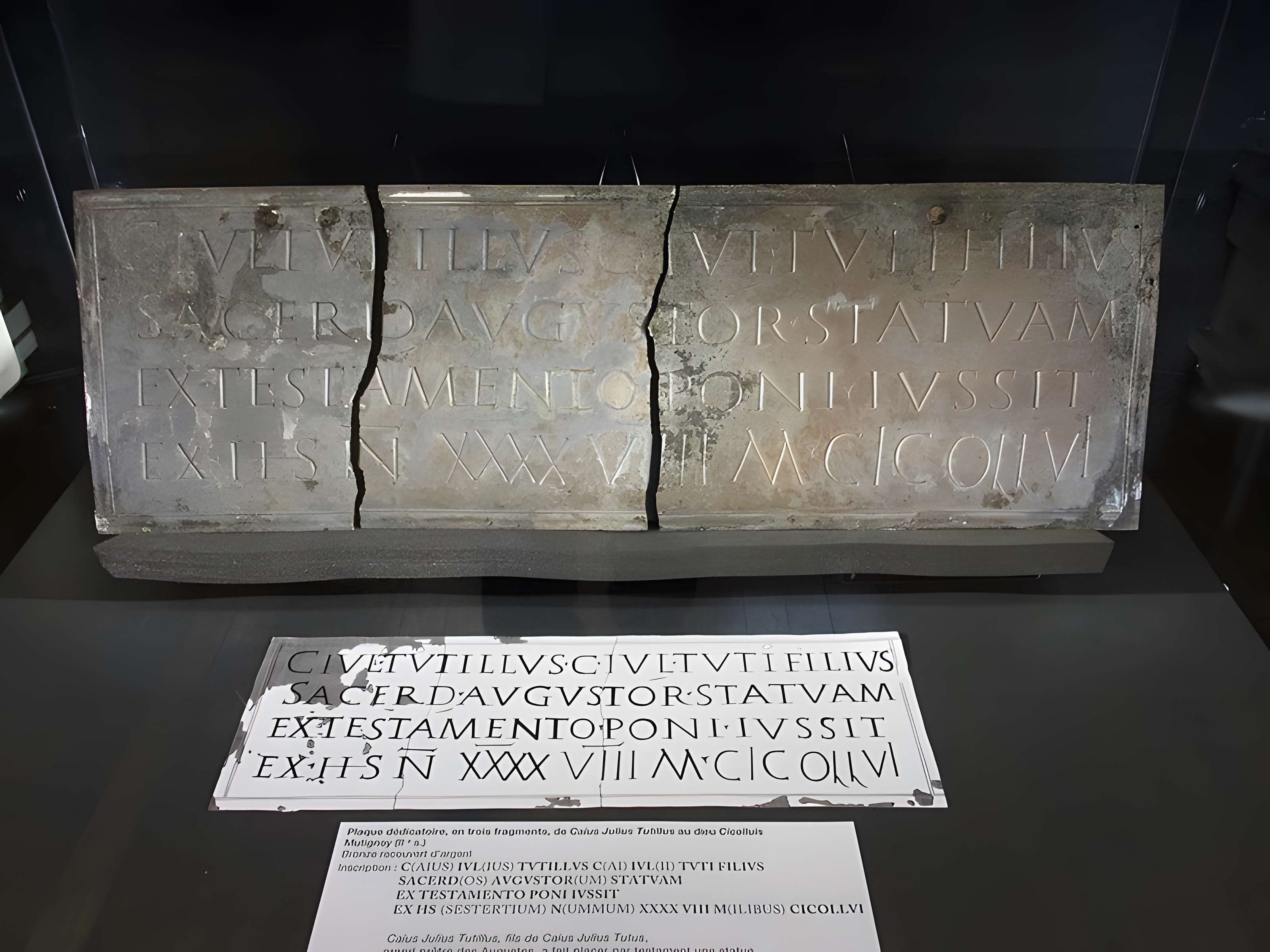 Villages palafittes du lac de Chalain