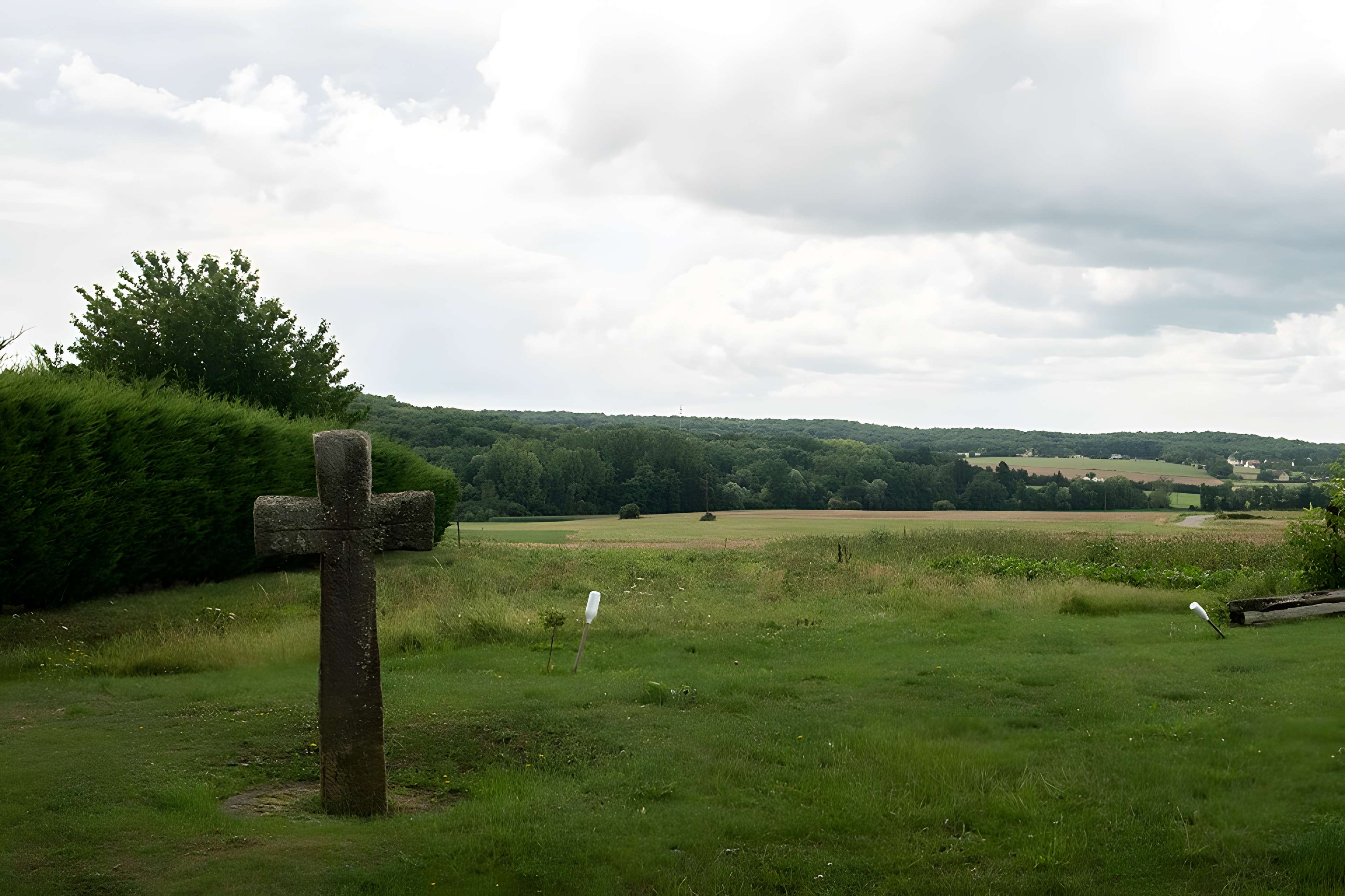 Croix de l'entrée Sud du village