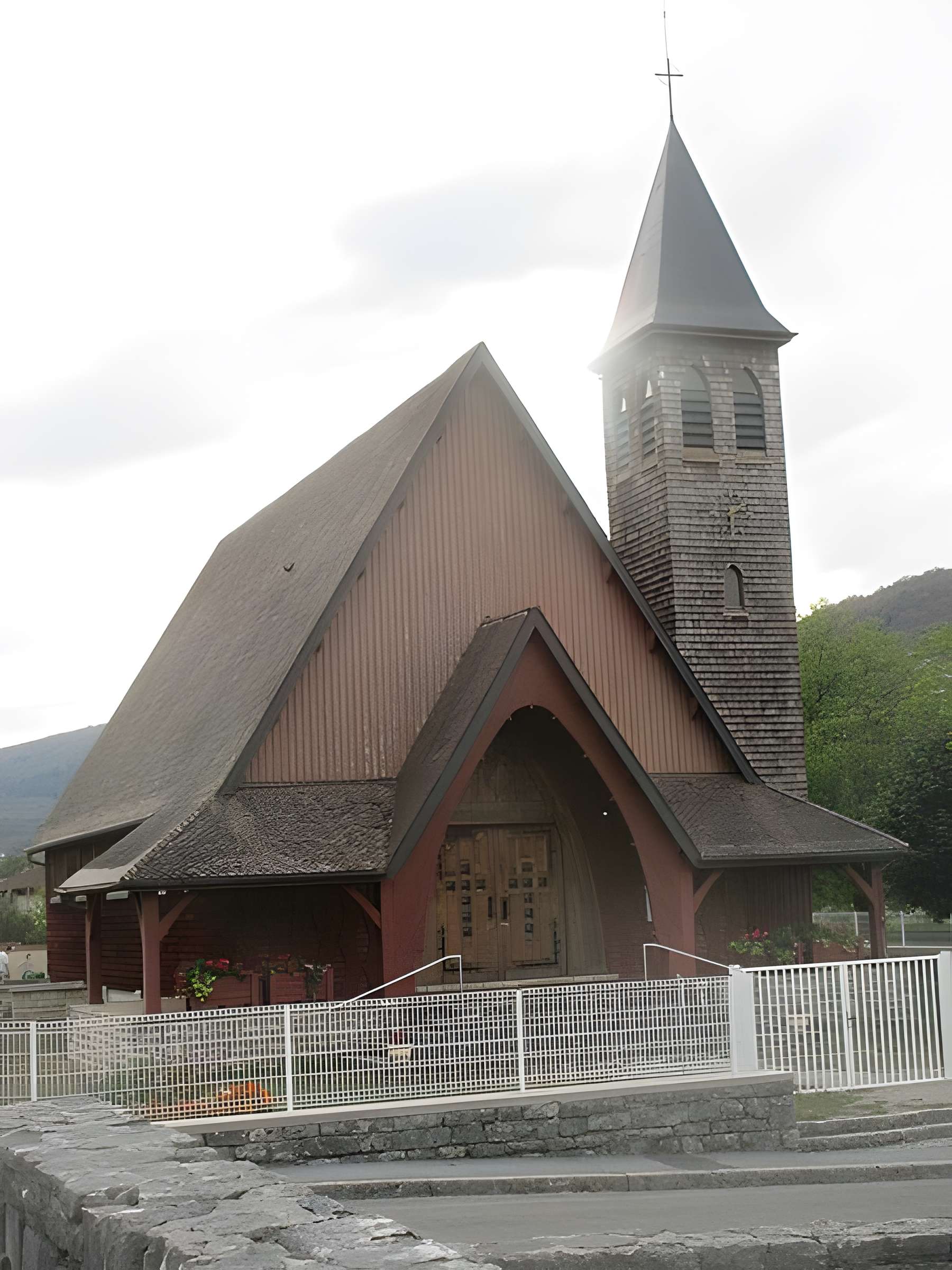 Eglise paroissiale Saint-Georges
