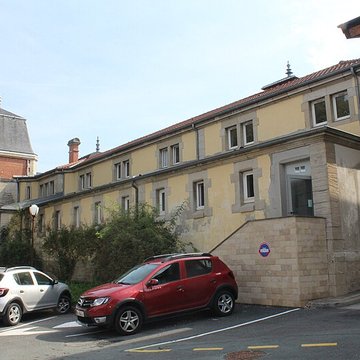 Etablissement thermal