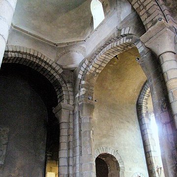 Église Saint-Georges de Néris-les-Bains